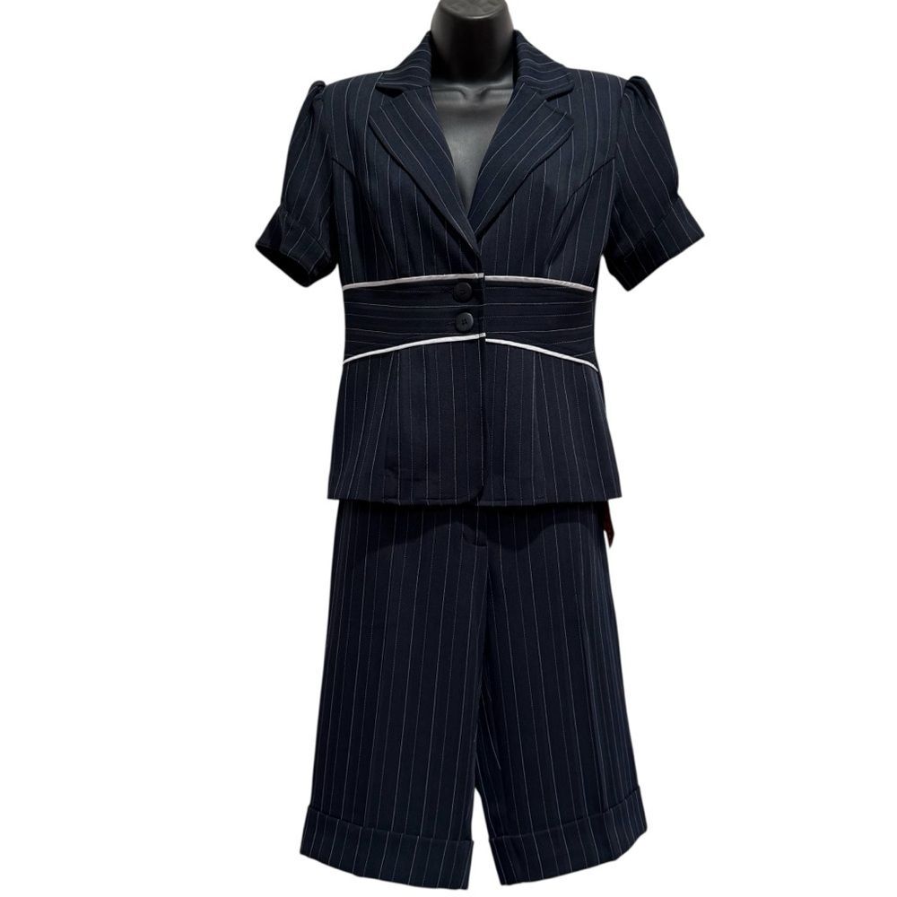 NWT Tracy Evans Pinstripe Suit Set Jacket & Bermuda Shorts Suit Sz 3 New